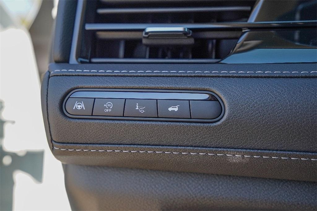 new 2026 INFINITI QX80 car, priced at $96,440