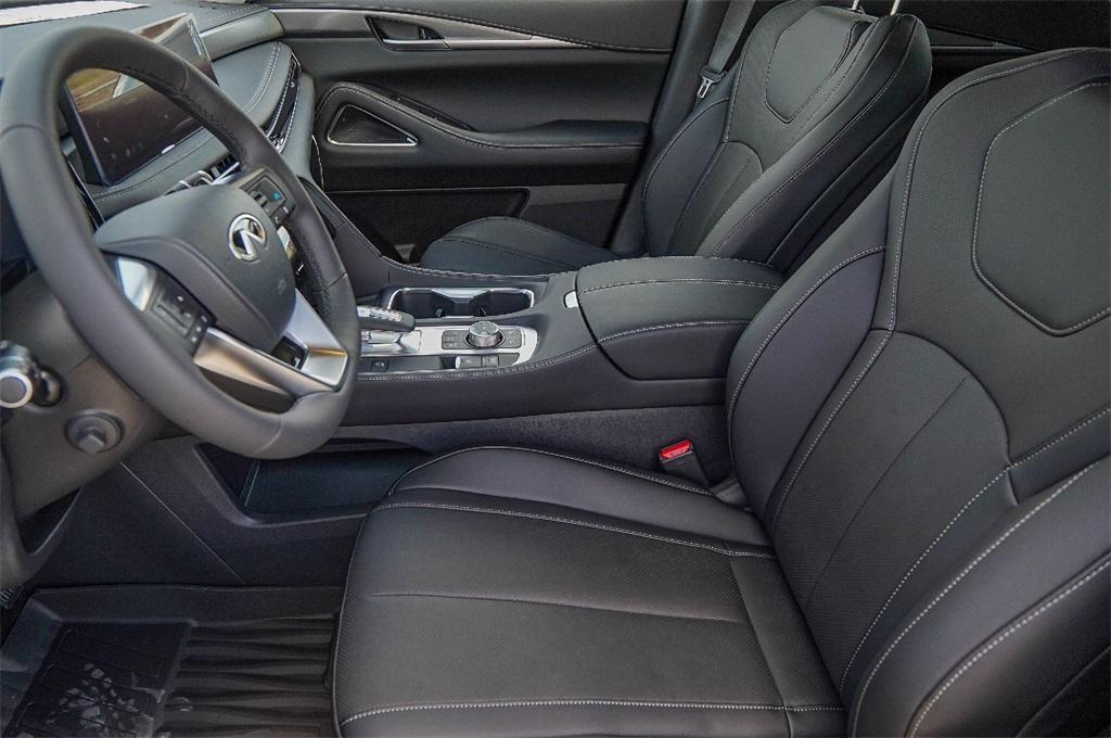 new 2026 INFINITI QX60 car, priced at $60,590