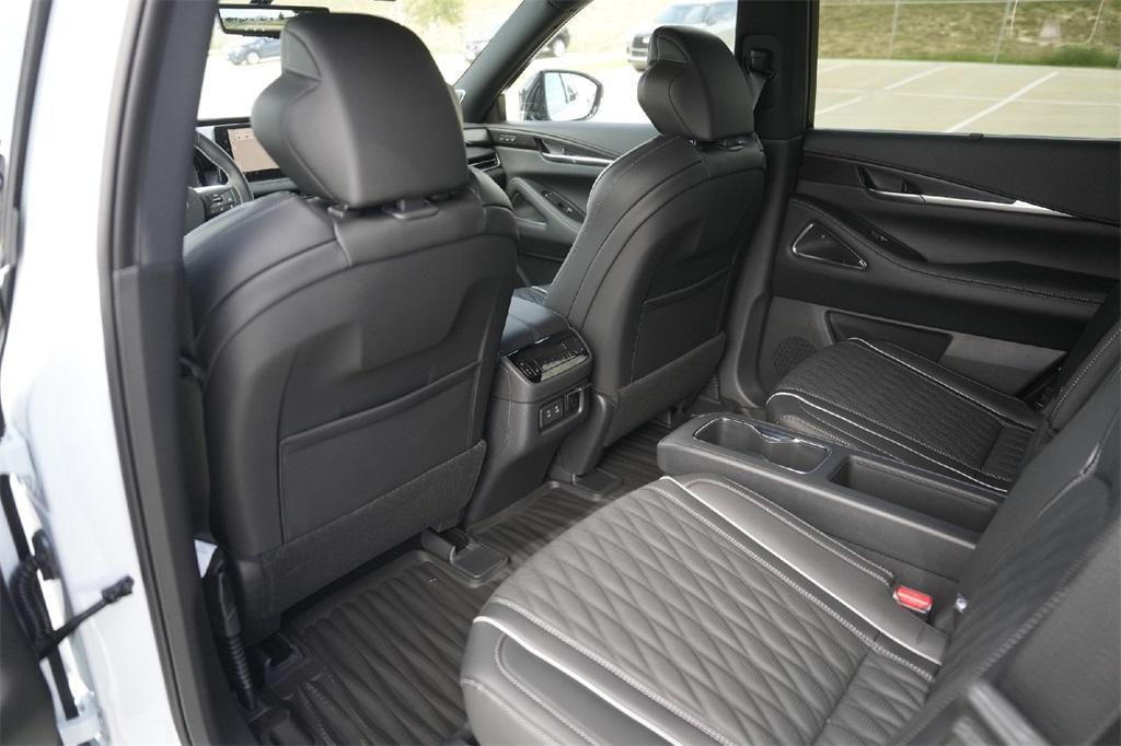 new 2026 INFINITI QX60 car, priced at $71,695