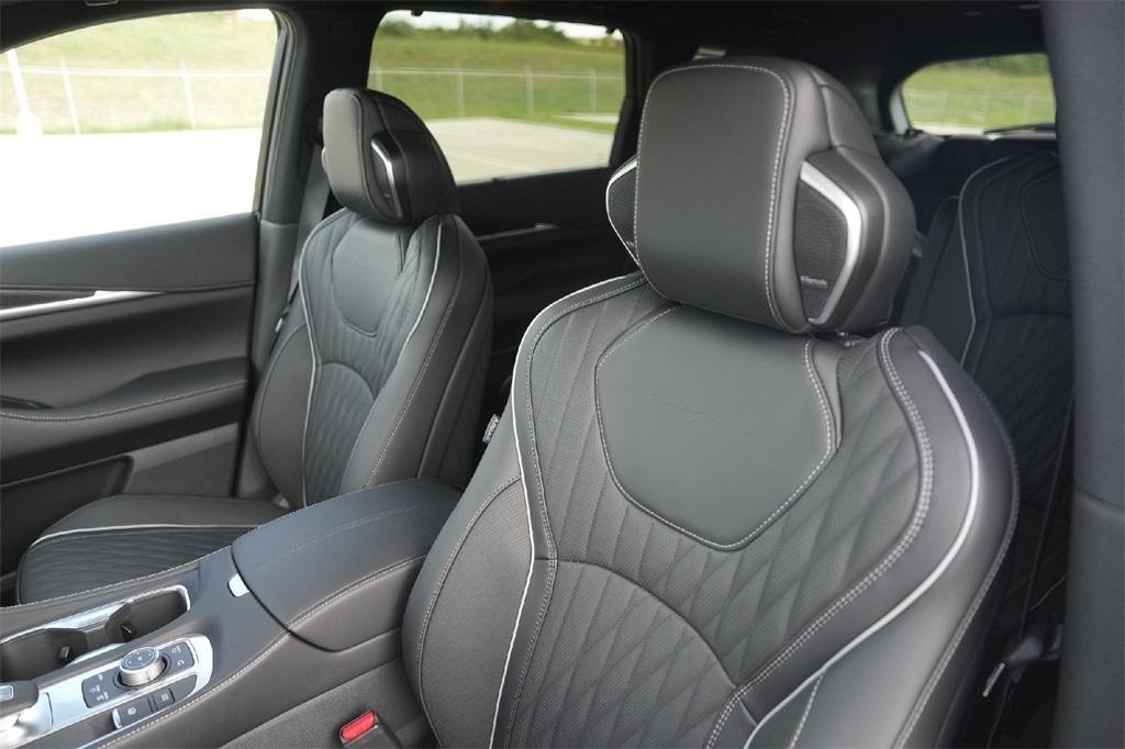 new 2026 INFINITI QX60 car, priced at $71,695