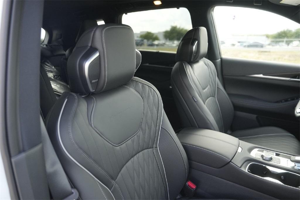 new 2026 INFINITI QX60 car, priced at $71,695