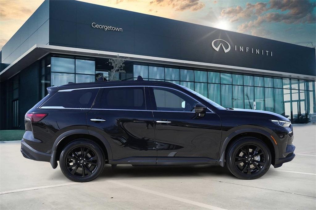 new 2025 INFINITI QX60 car, priced at $58,076