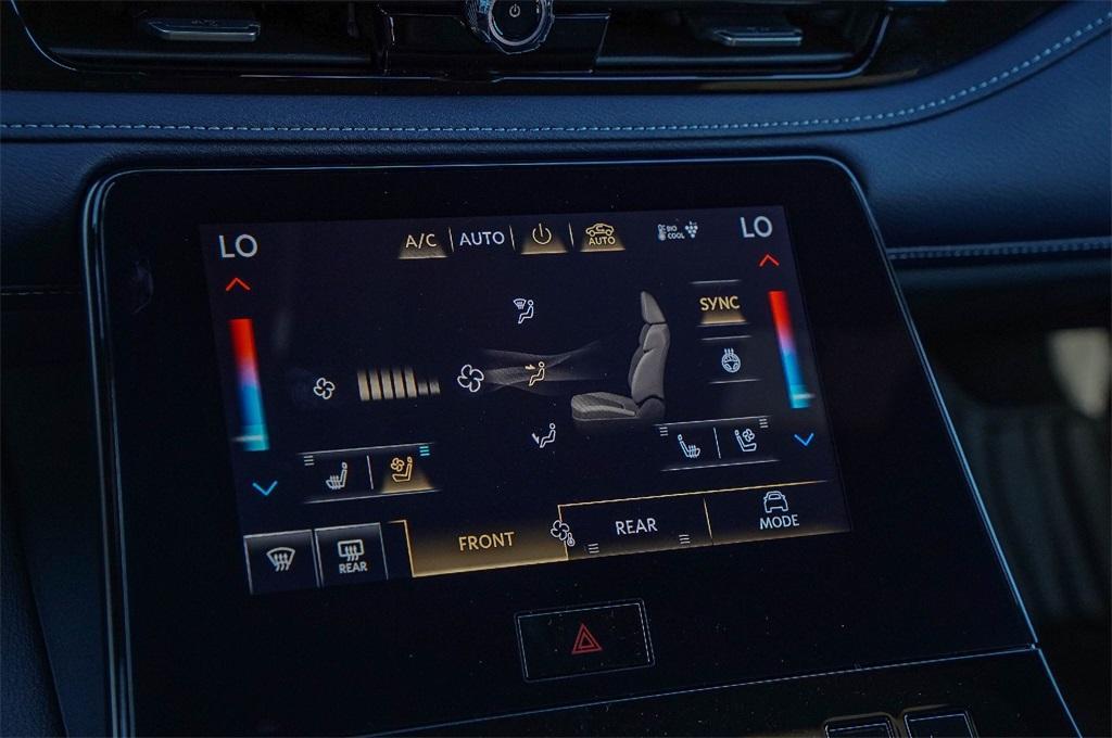 new 2026 INFINITI QX80 car, priced at $106,320