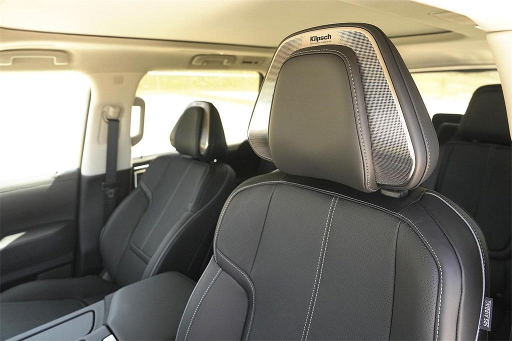 new 2025 INFINITI QX80 car, priced at $106,147