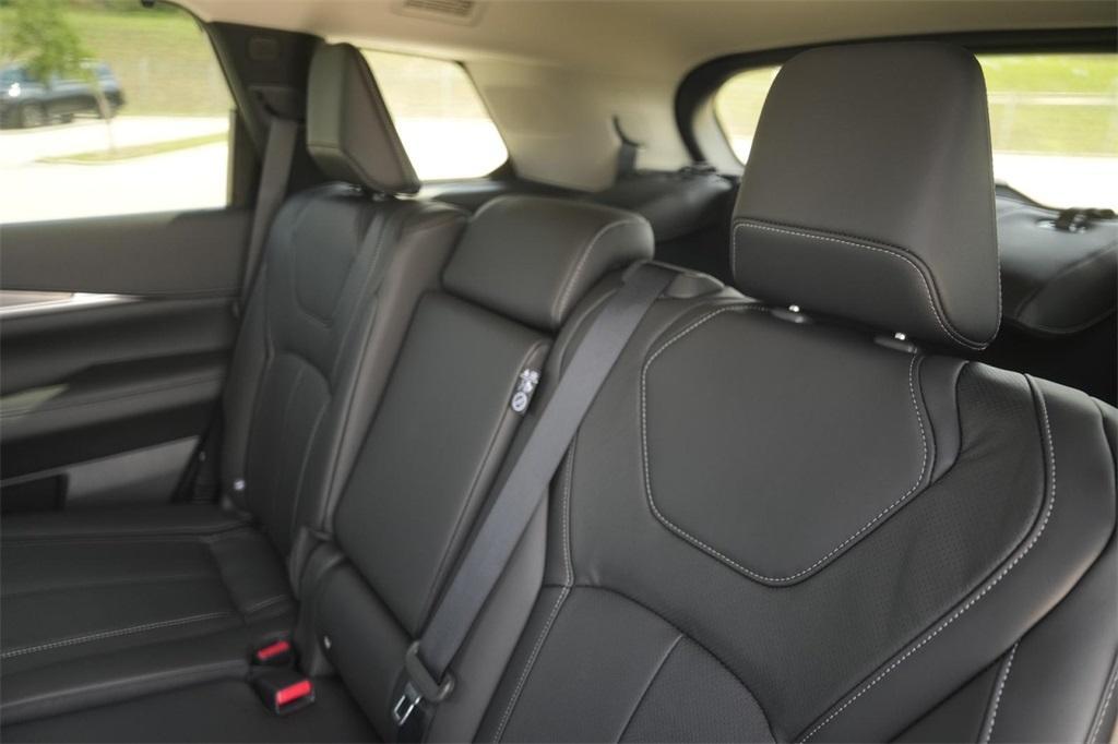 new 2025 INFINITI QX60 car, priced at $54,382