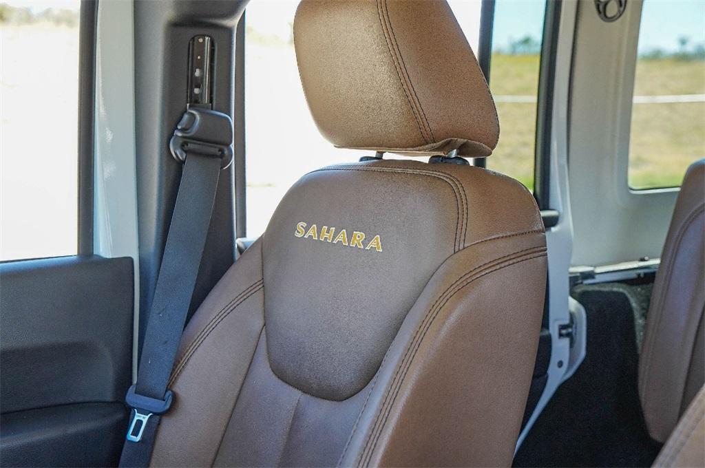 used 2013 Jeep Wrangler Unlimited car, priced at $14,700