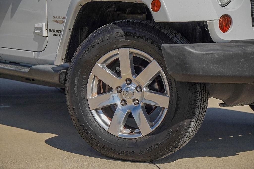 used 2013 Jeep Wrangler Unlimited car, priced at $14,700