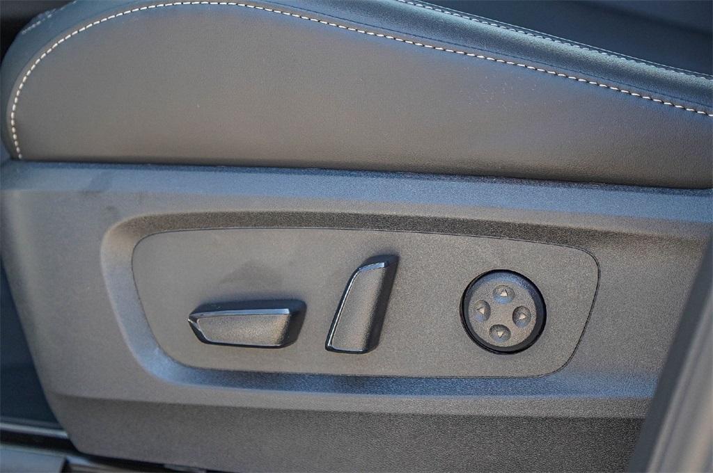 new 2026 INFINITI QX60 car, priced at $59,785