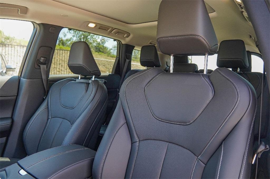 new 2026 INFINITI QX60 car, priced at $59,785