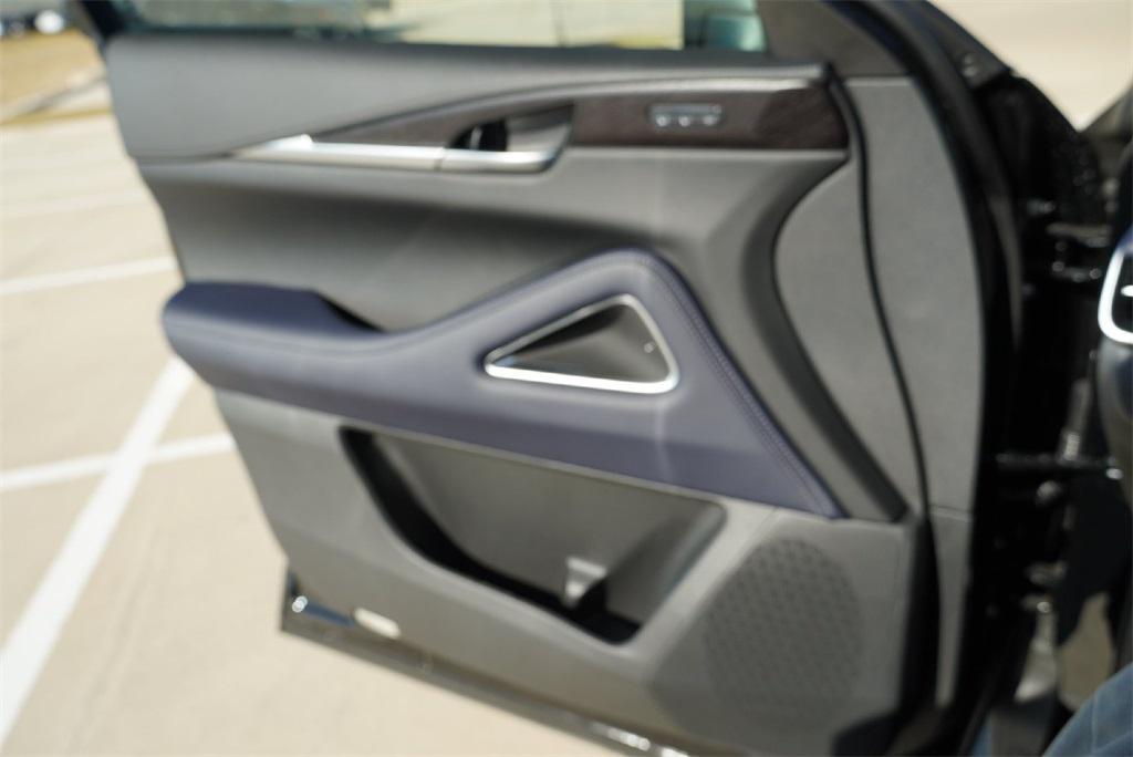 new 2026 INFINITI QX60 car, priced at $65,280