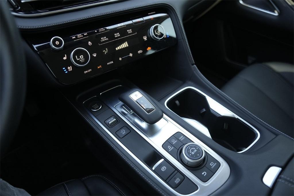 used 2022 INFINITI QX60 car, priced at $36,000