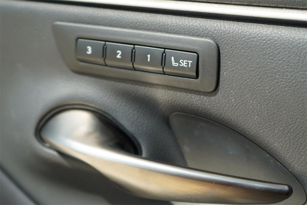 used 2020 Lexus ES 350 car, priced at $28,450