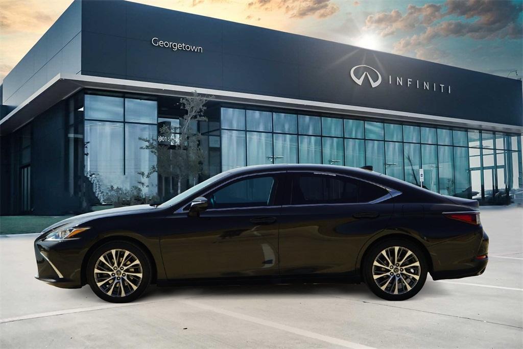 used 2020 Lexus ES 350 car, priced at $28,450
