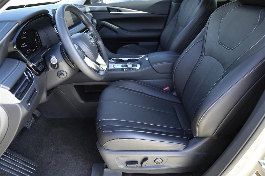 used 2024 INFINITI QX60 car, priced at $50,684