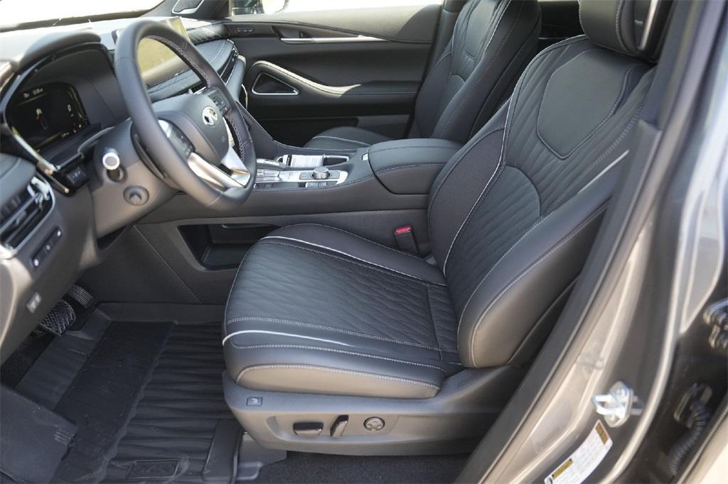 new 2026 INFINITI QX60 car, priced at $72,697