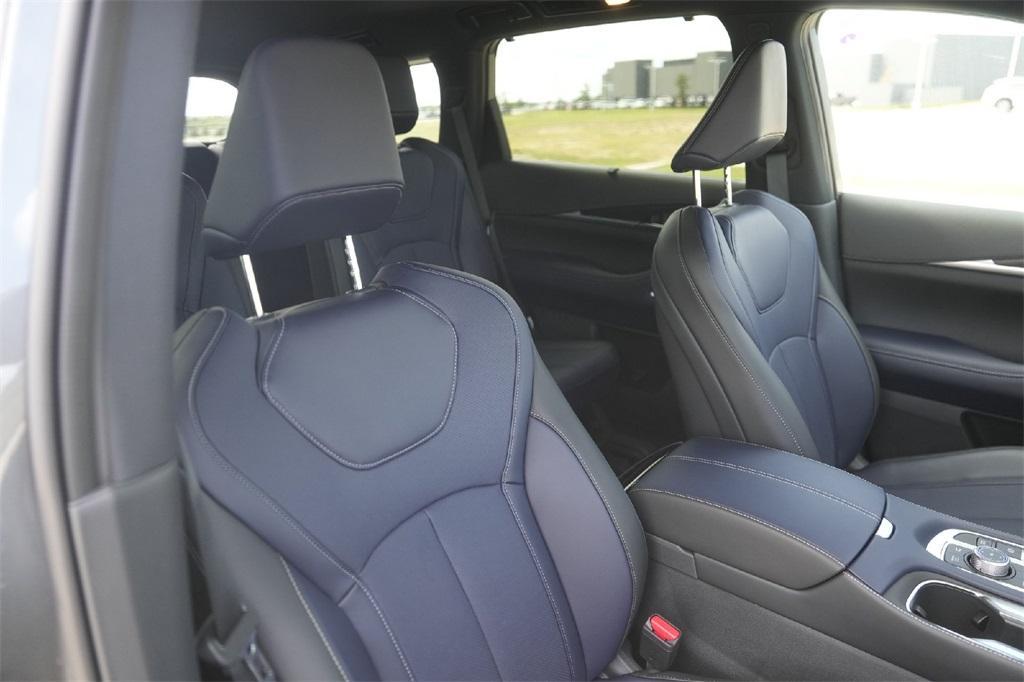 new 2026 INFINITI QX60 car, priced at $63,560