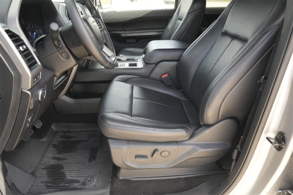 used 2021 Ford Expedition car, priced at $32,500