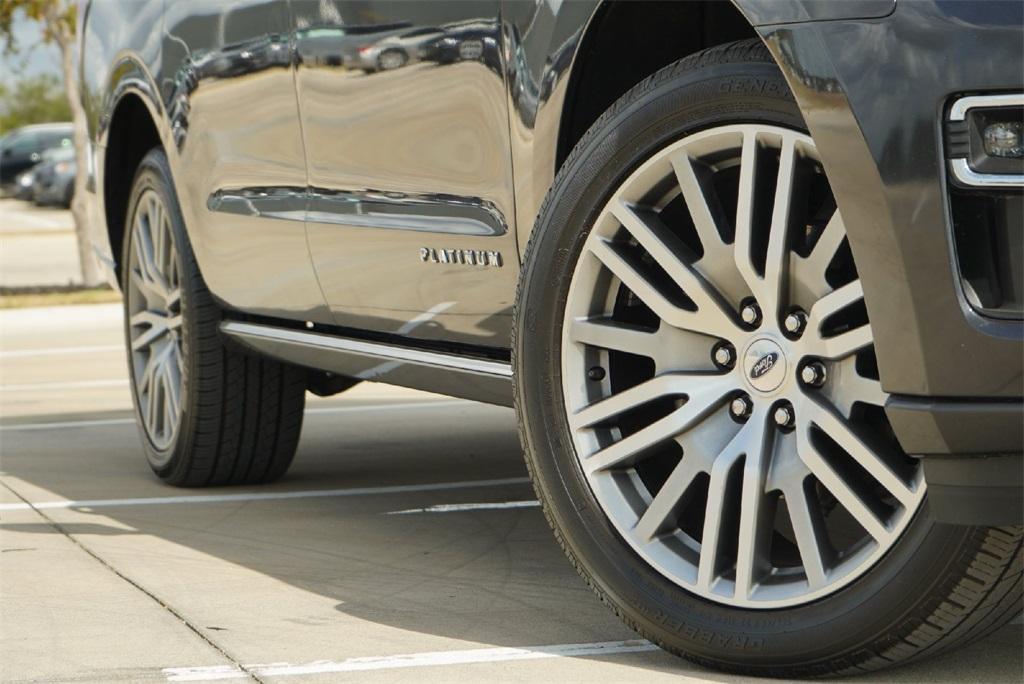 used 2022 Ford Expedition Max car, priced at $54,300