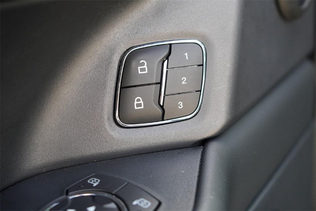 used 2022 Ford Expedition Max car, priced at $54,300