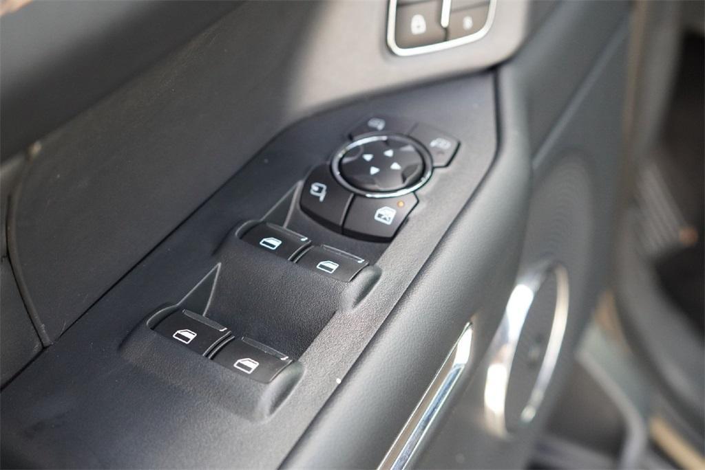 used 2022 Ford Expedition Max car, priced at $54,300