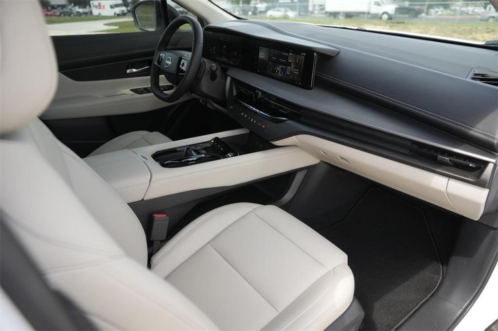 used 2025 Nissan Murano car, priced at $36,000