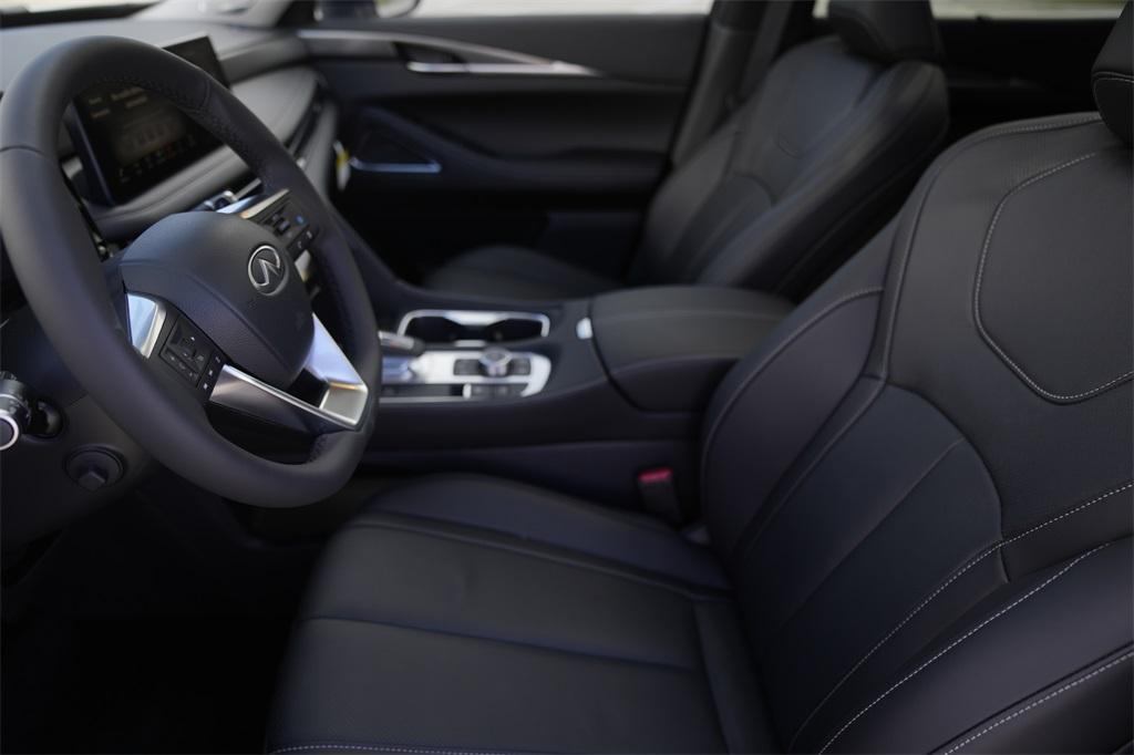 used 2025 INFINITI QX60 car, priced at $53,045