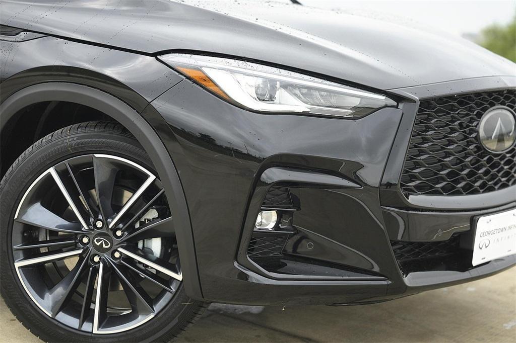new 2025 INFINITI QX50 car, priced at $52,767