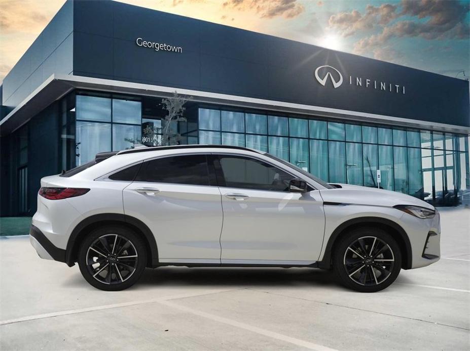 new 2025 INFINITI QX55 car, priced at $52,740