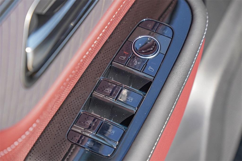 new 2026 INFINITI QX80 car, priced at $116,255