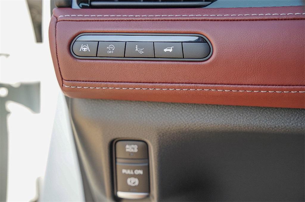 new 2026 INFINITI QX80 car, priced at $116,255