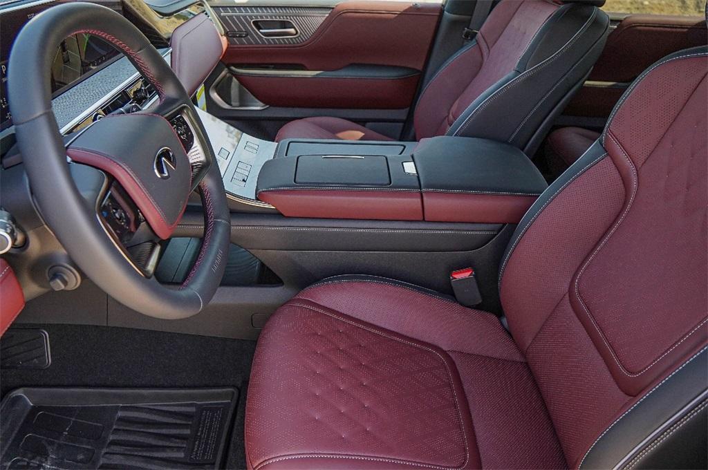 new 2026 INFINITI QX80 car, priced at $116,255