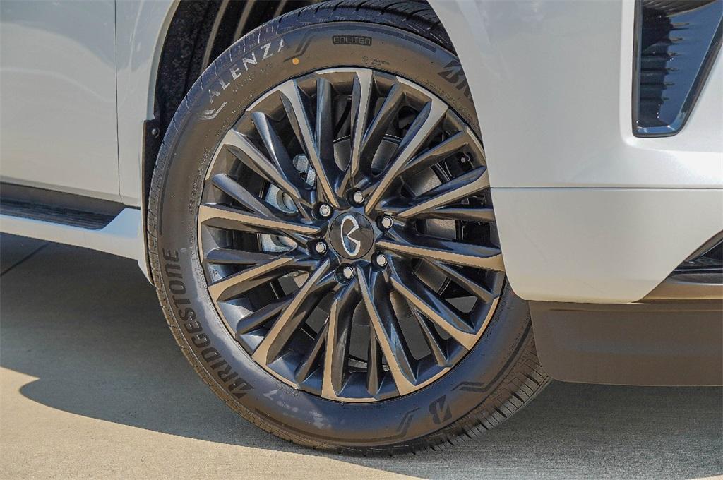 new 2026 INFINITI QX80 car, priced at $116,255