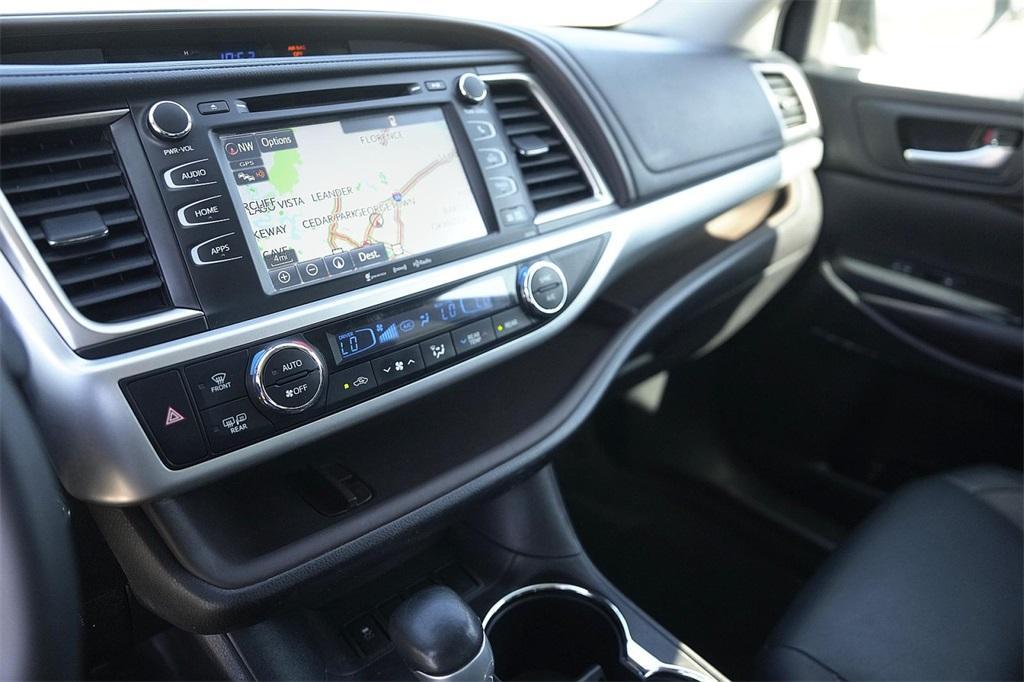 used 2016 Toyota Highlander car, priced at $16,500