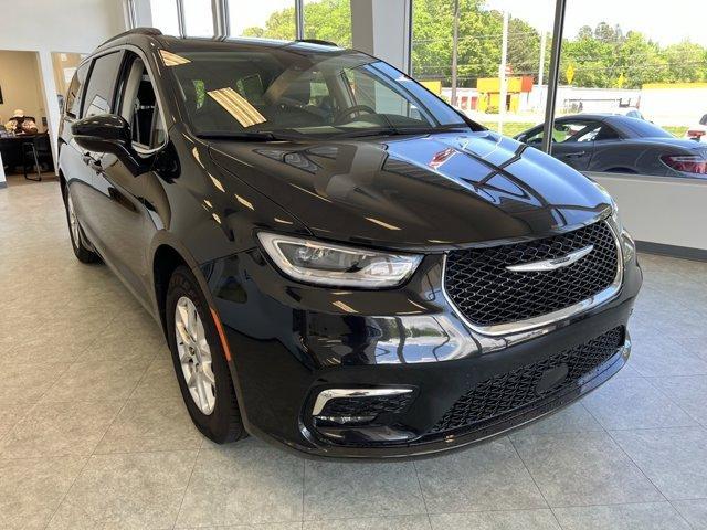 used 2022 Chrysler Pacifica car, priced at $24,999