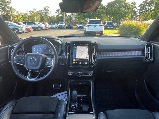 used 2021 Volvo XC40 car, priced at $28,980