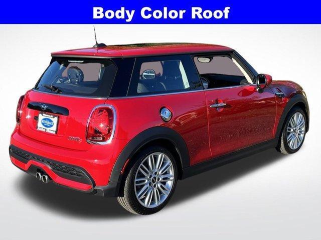 used 2024 MINI Hardtop car, priced at $32,555