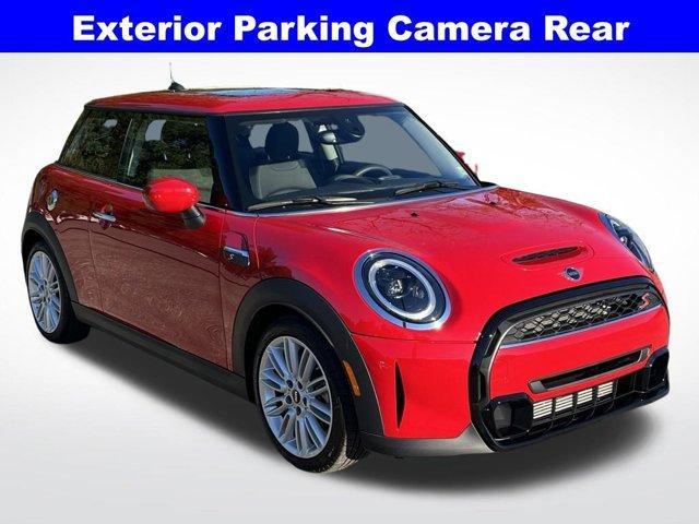 used 2024 MINI Hardtop car, priced at $32,555