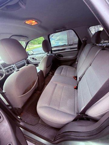 used 2005 Ford Escape car, priced at $3,995
