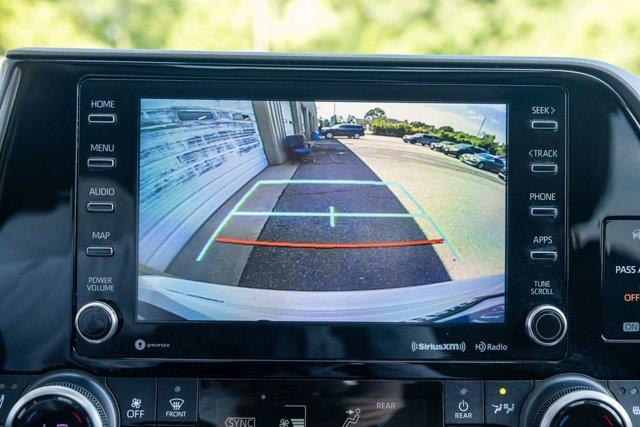 used 2020 Toyota Highlander car, priced at $28,999