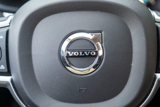 used 2022 Volvo XC60 car, priced at $33,999