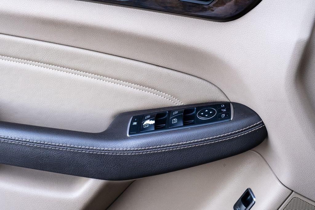 used 2015 Mercedes-Benz M-Class car, priced at $9,998