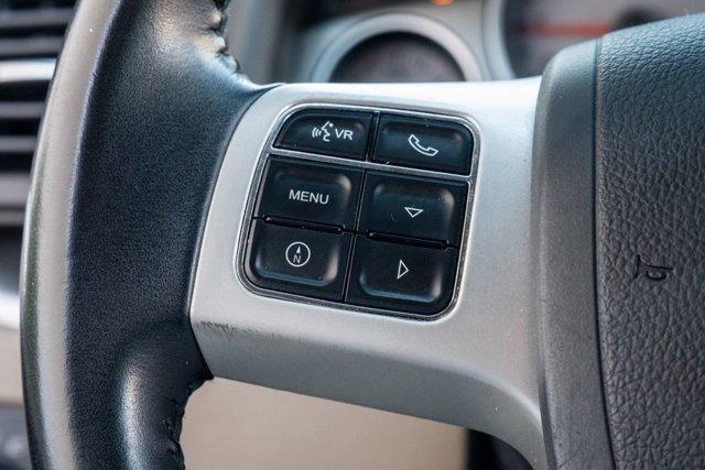 used 2012 Volkswagen Routan car, priced at $3,995