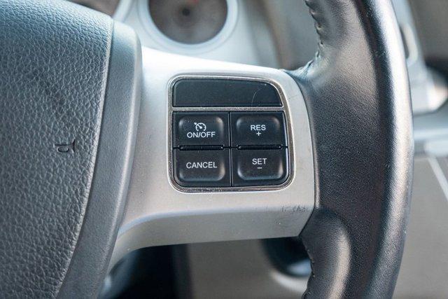 used 2012 Volkswagen Routan car, priced at $3,995