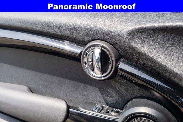 used 2019 MINI Hardtop car, priced at $17,999
