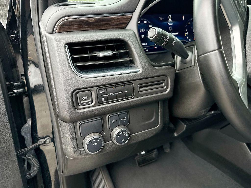 used 2023 Chevrolet Suburban car, priced at $41,947