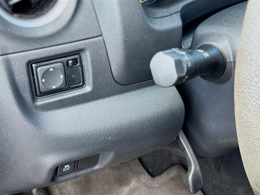 used 2015 Nissan Versa Note car, priced at $4,250