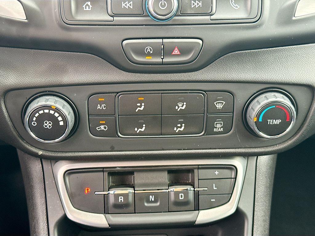 used 2024 GMC Terrain car, priced at $23,988