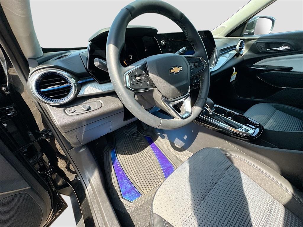 used 2025 Chevrolet Trax car, priced at $23,720