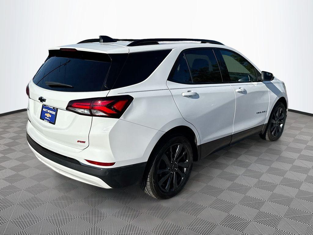 used 2022 Chevrolet Equinox car, priced at $22,888