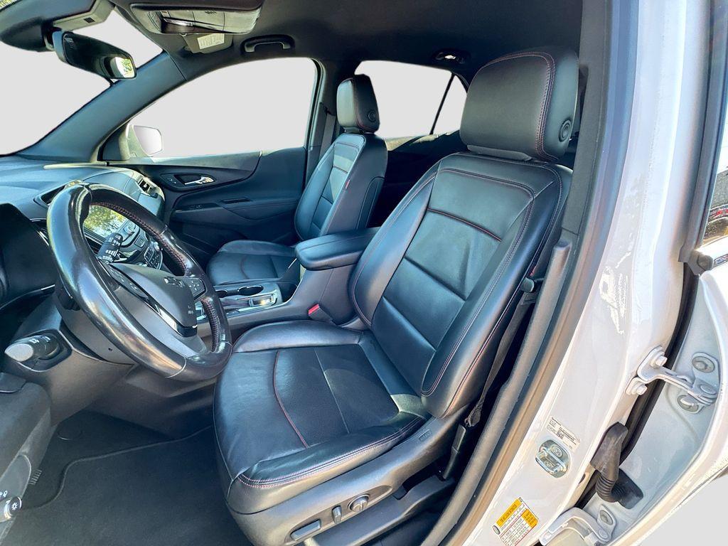 used 2022 Chevrolet Equinox car, priced at $22,888